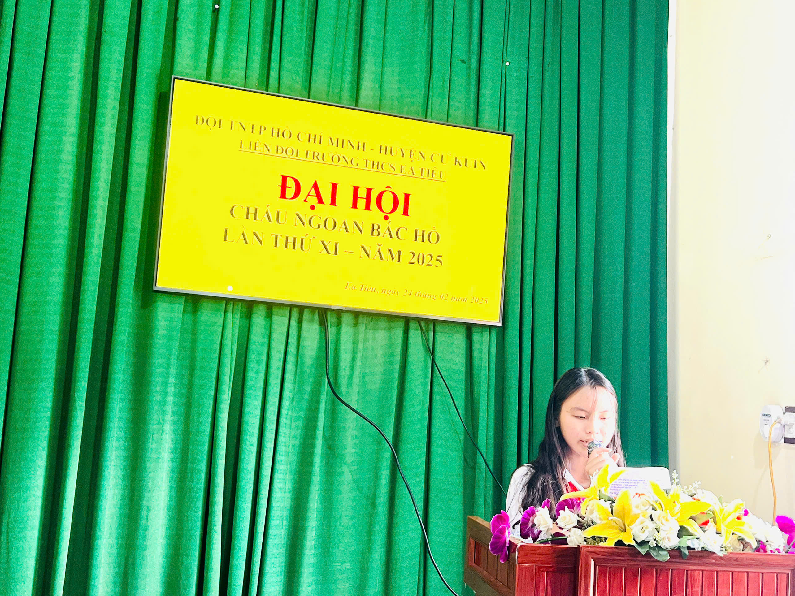 Liên đội trường THCS Ea Tiêu đã tổ chức thành công Đại hội Cháu ngoan Bác Hồ