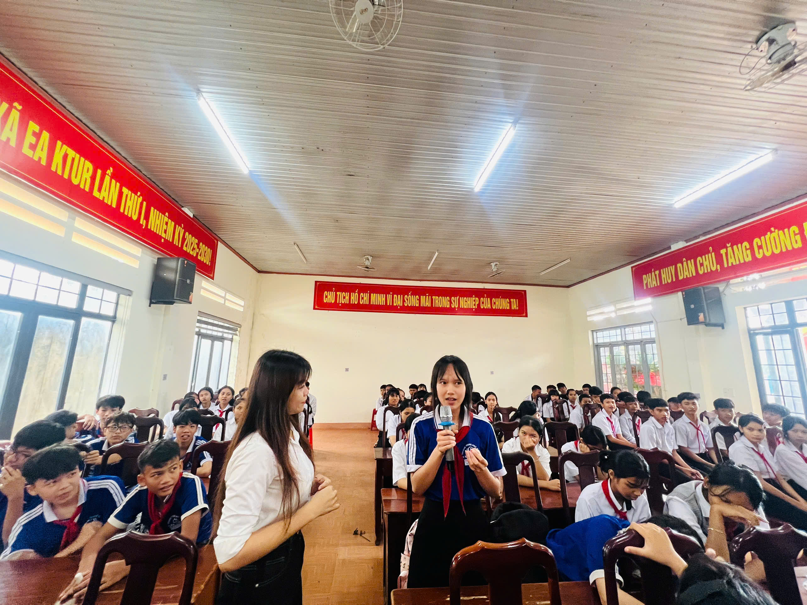 CHĂM SÓC SỨC KHỎE SINH SẢN VỊ THÀNH NIÊN